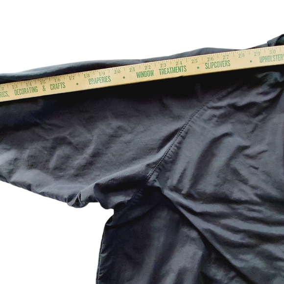 Vintage Michael Jordan Black Nylon Zipper Up Coat XXL Made In Philippines EUC - Picture 5 of 9